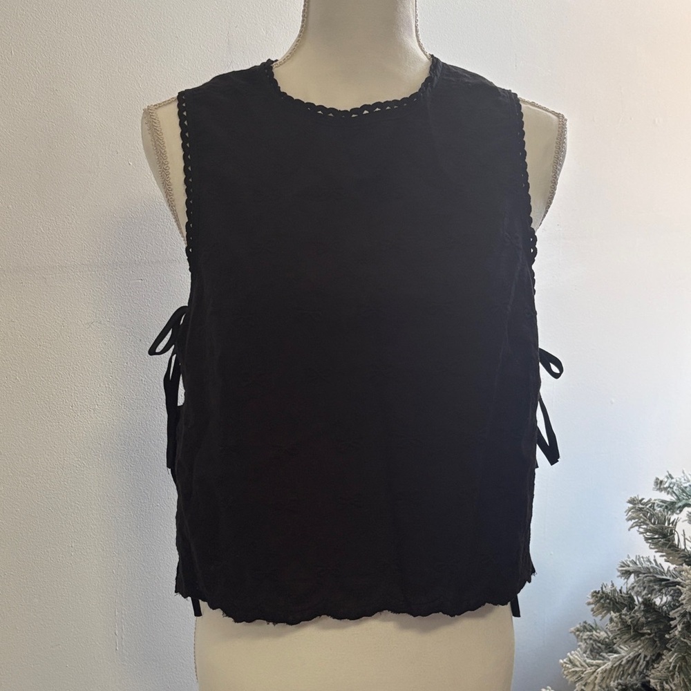 Le Lis Black Sleeveless Blouse with Side Ties